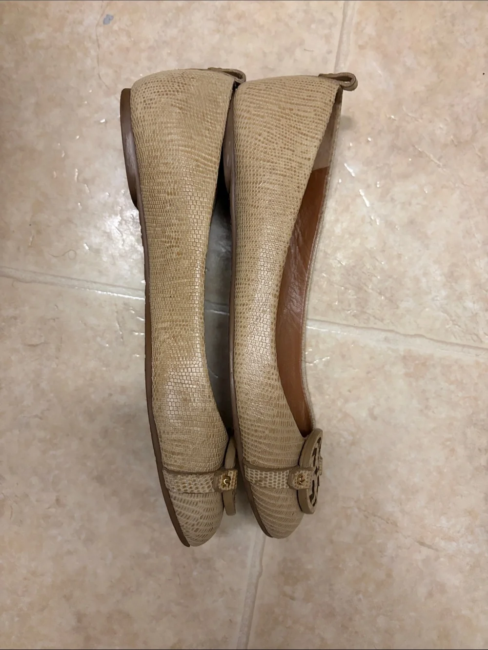 Tory Burch Beige/Tan Logo Round-Toe Ballet Flats